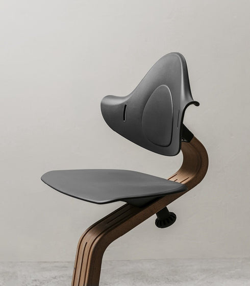 Nomi Syöttötuoli, useita eri värejä, Stokke